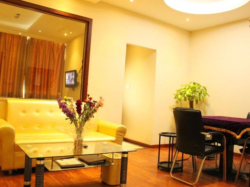 Greentree Inn Shanghai Songjiang University City New Songjiang Road Express Hotel Экстерьер фото