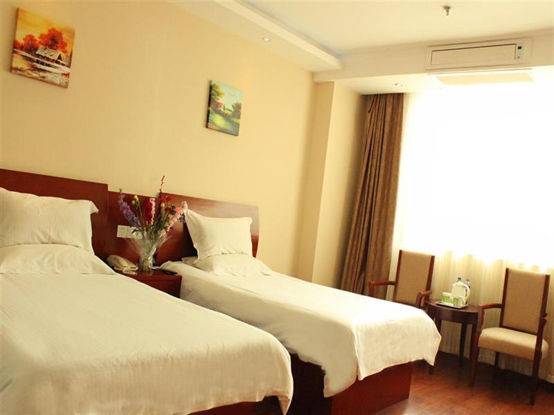 Greentree Inn Shanghai Songjiang University City New Songjiang Road Express Hotel Экстерьер фото