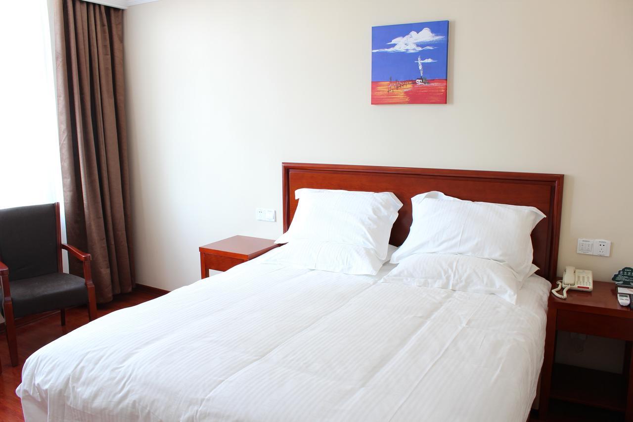 Greentree Inn Shanghai Songjiang University City New Songjiang Road Express Hotel Экстерьер фото